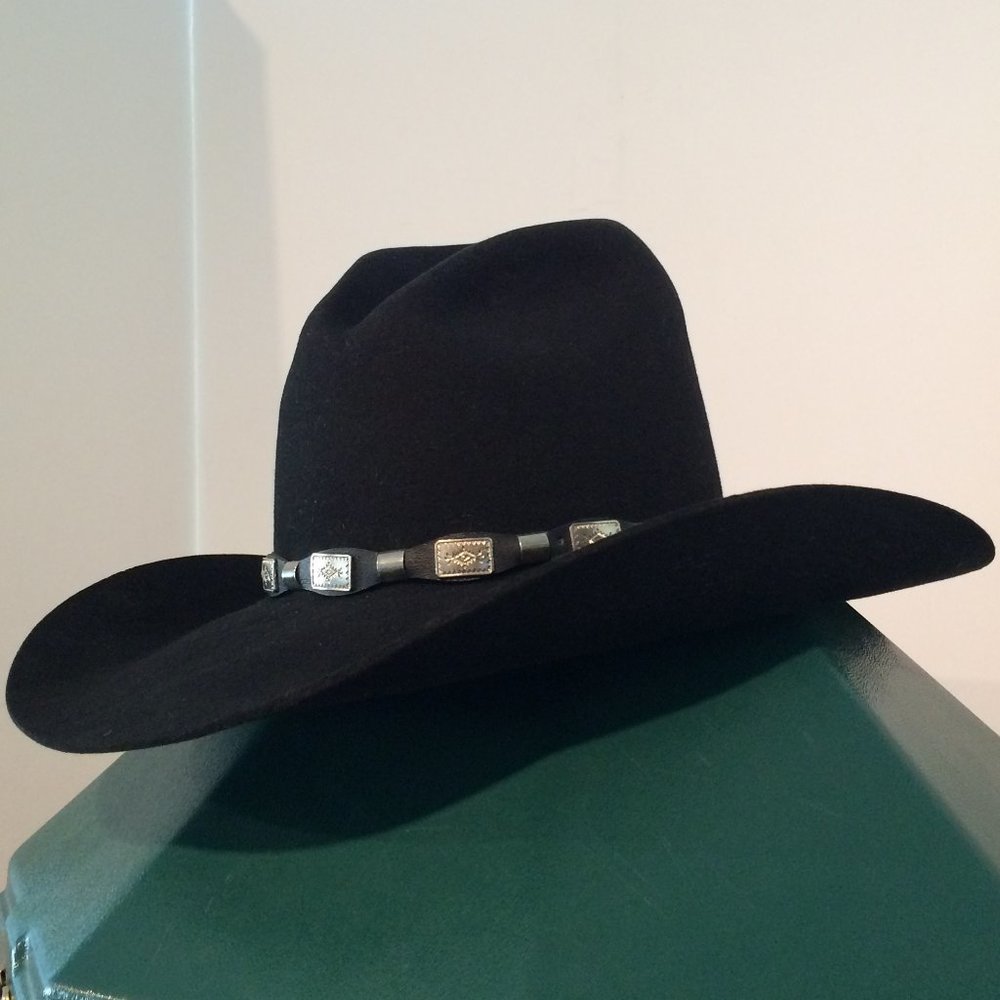 Black Cowboy Hat. Size 7